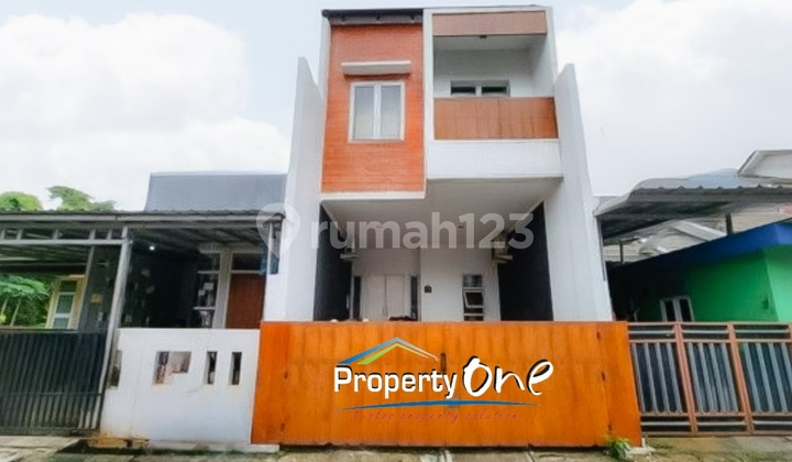 Selling Semi-Furnished House in Cendana Residence Pamulang Near BSD Serpong Toll Access