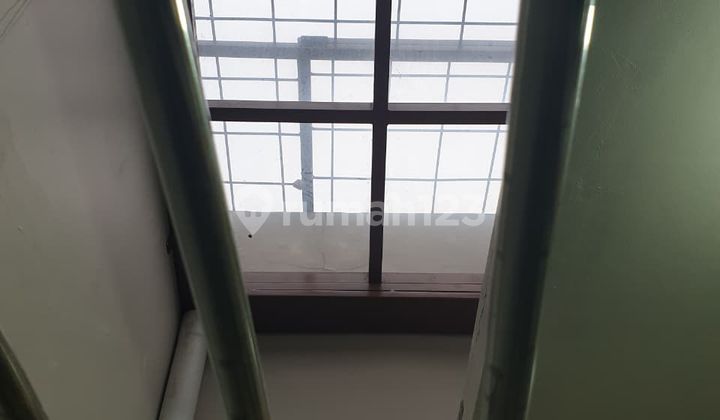 Dijual Rumah di Springhill Yume Lagoon Suradita Cisauk Tangerang 2