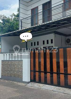 Rumah 3 Lantai Bagus Shm Di Balekambang Condet, Jakarta Timur 1