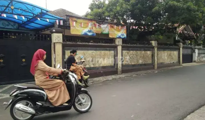 Rumah 1 Lantai Luas Siap Huni Pinggir Jalan 2mbl Dilalui Angkot Condet 2