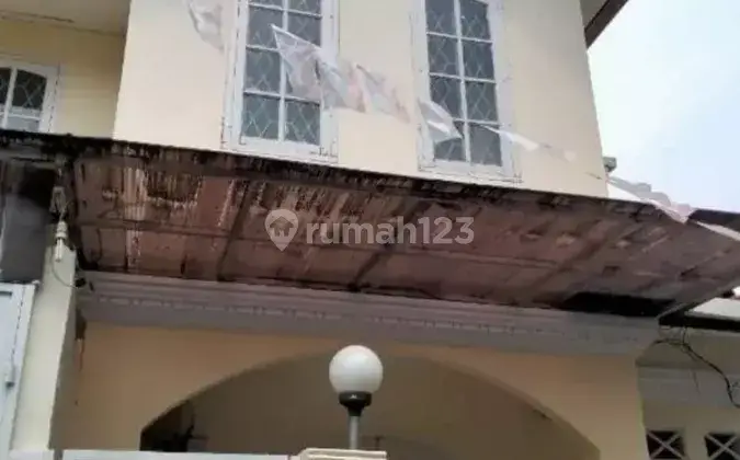 Dijual Rumah Bagus 2 Lt Bebas Banjir di Balekambang Condet 1