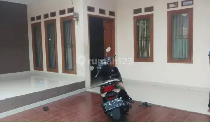 Rumah Bagus 2 Lantai Siap Huni Bt Ampar Condet 1