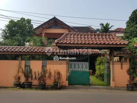 Rumah 2 Lt Bagus Akses 2 Mobil SHM di Batu Ampar, Jakarta Timur 1