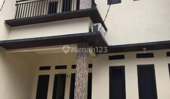 DIJUAL CEPAT HUNIAN BAGUS KOKOH 2LT AKSES MBL LINGKUNGAN NYAMAN KALISARI JAKTIM SHM IMB 2