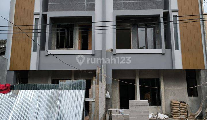 Dijual rumah baru kembar 4 bagus modern 2 lantai. 1