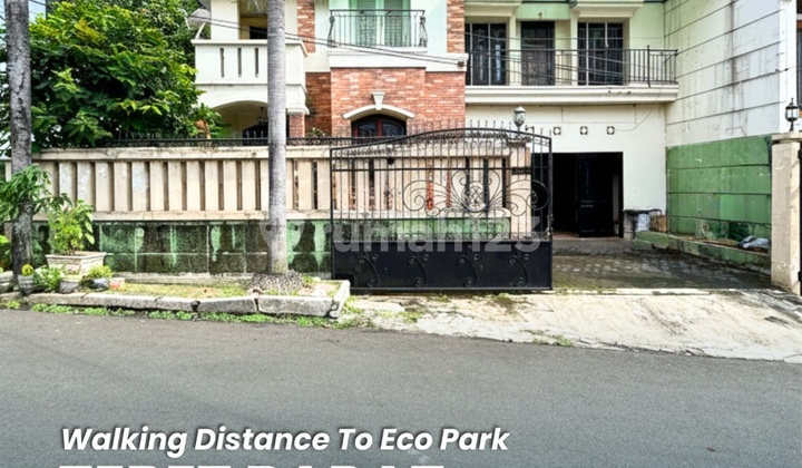 Turun Harga, Rumah Bagus Siap Huni Akses 3Mobil SHM Ditebet Barat