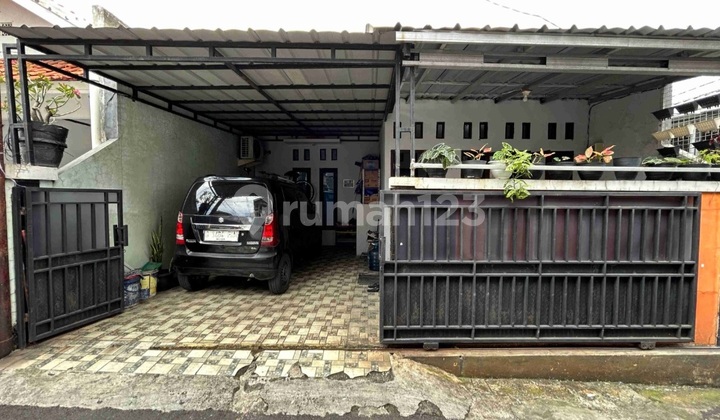 Rumah Bagus Siap Huni 2lantai Akses Mobil Kebon Baru Tebet 1