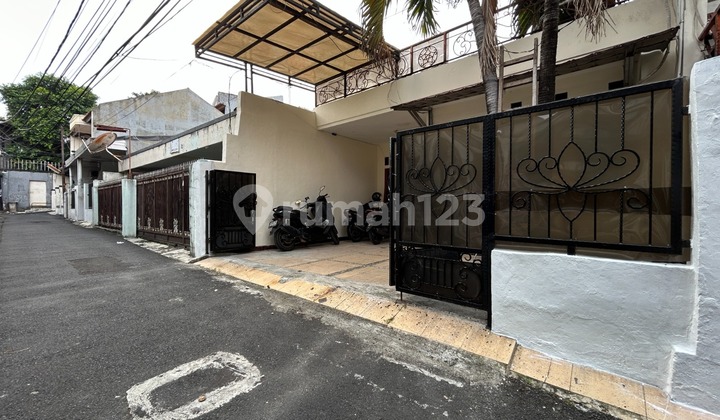Title Deed House 1.5 Storeys in North Tebet