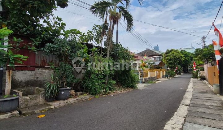 For Sale: Land-Measured House with 2-Car Access, Strategic Location in Bendungan Hilir. For Sale: Land-Measured House with 2-Car Access, Strategic Location in Bendungan Hilir.