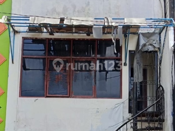 Ruko 3 Lantai Siap Huni Lokasi Bagus Akses Jalan Raya Dekat Duren Sawit Jak Tim