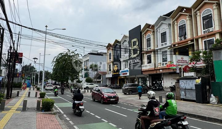 Dijual 4 Ruko Brand New 2Lantai Akses Jalan Utama 2 Mobil Lowong Tebet Jaksel