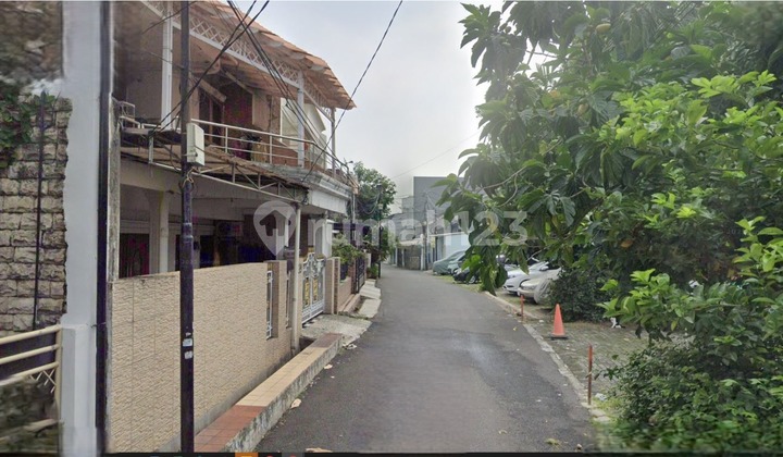 Rumah Siap Huni Akses Jalan 2 Mobil di Tebet 2