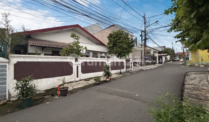 Rumah Bagus Shm Di Kalibata Utara Harga Under Njop Rumah Bagus Shm Di Kalibata Utara Harga Under Njop