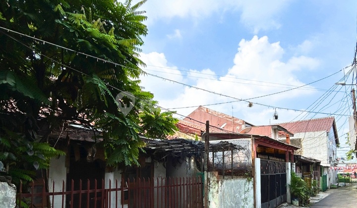 Kavling Tanah Ex Rumah Tua 40M ke Akses 2 Mobil Tebet Timur SHM