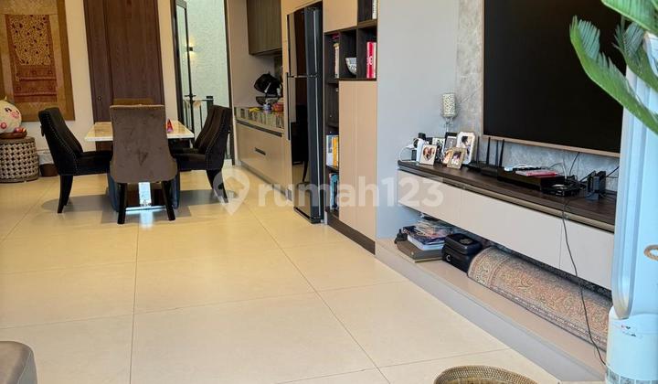 Rumah Modern Minimalis Bagus Akses.2 Mobil di Kemang 2