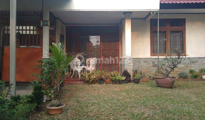 DIJUAL RUMAH SIAP HUNI 1LANTAI LUAS PINGGIR JLN 2 MBL DILALUI ANGKOT CONDET JAKTIM 2