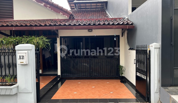 Nice House Ready to Occupancy, Two-Car Access, Cipinang, East Jakarta, Freehold Title 2