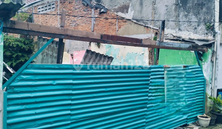 Tanah 90.0 M² SHM di Menteng Dalam Tanah 90.0 M² SHM di Menteng Dalam