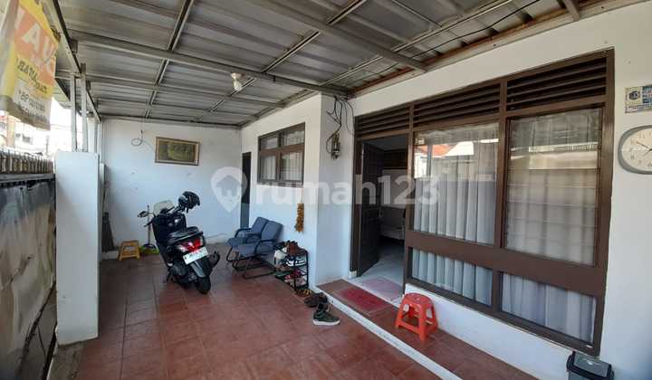 Rumah Siap Huni Akses 2 Mobil Lowong Di Pengadegan Tebet 2