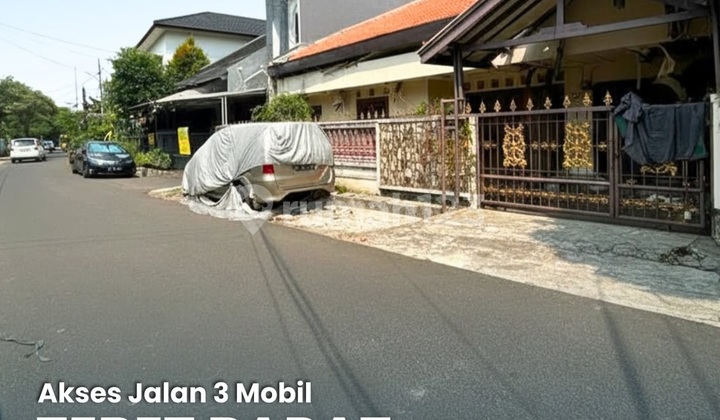 Rumah Murah Hitung Tanah Lokasi Strategis di Tebet