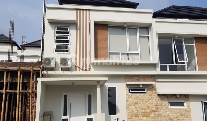 For Rent Modern Minimalist House One Gate System Greenlot Munggu