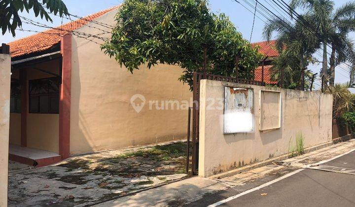 rumah bekas sekolah di karangrejo candisari dekat tol jatingaleh 1