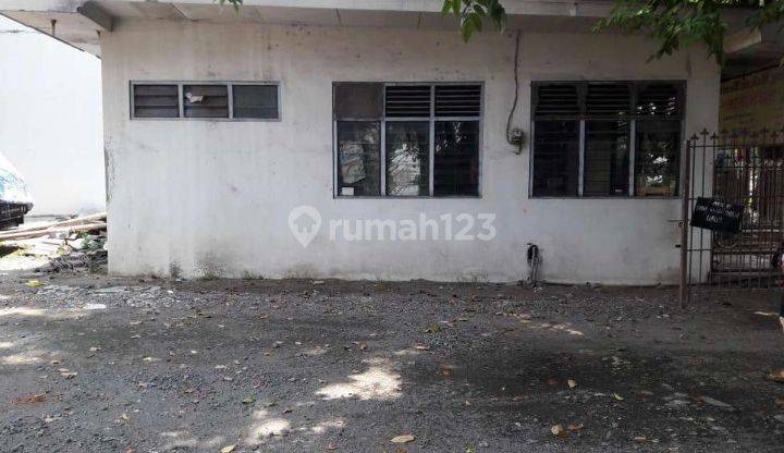 rumah luas di pinggir jalan raya imam bonjol semarang 2