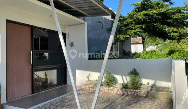 Rumah Cantik 2 Lantai Perumahan Siroto Pudakpayung View Jalan Tol 2