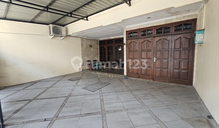 Rumah Lingkungan Kost di Dekat Udinus Selangkah Jalan Imam Bonjol