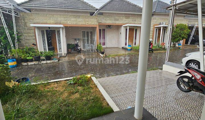 Rumah 2 Lantai Dekat Jalan Elang Raya Perumahan Cluster Sambiroto 2