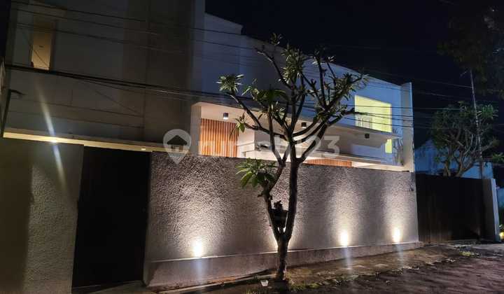 Rumah Mewah 2 Lantai Semi Furnished Perumahan Bukit Sari Ngesrep 1