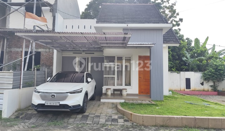 For Sale Good Hook House Ready to Live in Karonsih Housing Ngaliyan 1