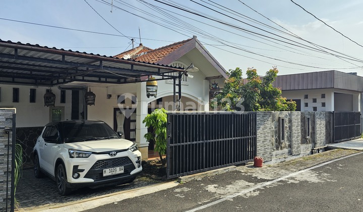 Dijual Rumah Hook di Mintojiwo Dekat Jalan Raya Pamularsih 1