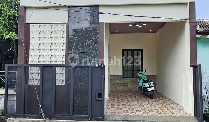 Dijual Rumah Cantik Siap Huni Bangunan Baru di Plamongan Indah 2