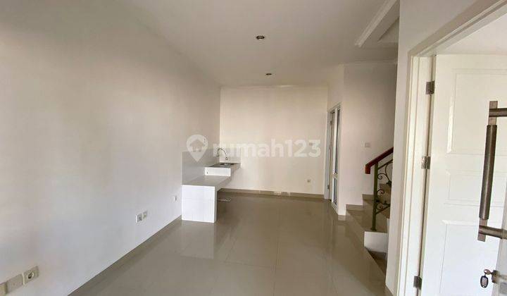 Rumah 2 Lantai Shm di Gading Serpong Dekat Umn 2