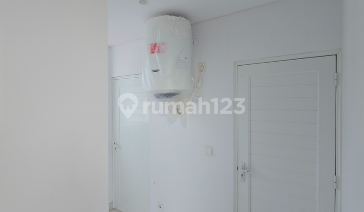 [DIJUAL] RUMAH BRAND NEW AMERICAN CLASSIC DI KEMANG  2