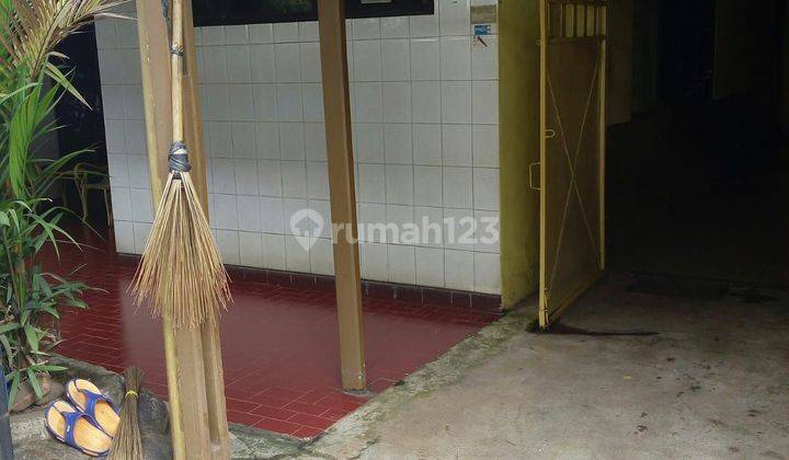 Rumah Pinggir Jalan Dekat Pintu Tol Becakkayu 1