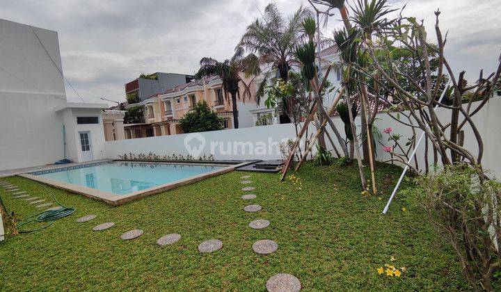 Bukit Gading Mediterania Rumah Hoek Kolam Renang Hub 0817782111 2