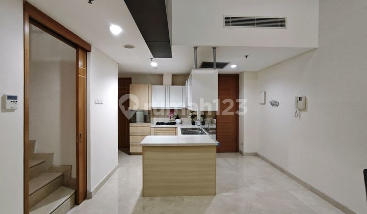 Rent Summit Apartment 2 Bedrooms Minimalist Contact 0817782111