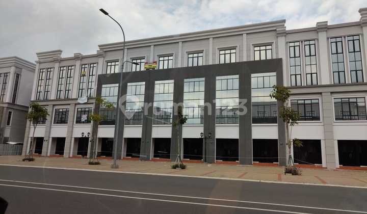 For Rent: Sedayu City Shop House Kelapa Gading Contact 0817782111 For Rent: Sedayu City Shop House Kelapa Gading Contact 0817782111