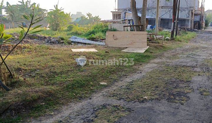 Plot of land in Sekar Japan Kertalangu Dps, near Mall Living World 1