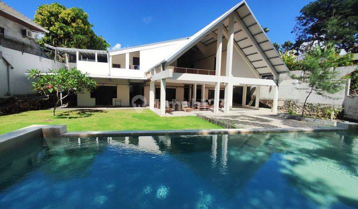 Large Villa in Canggu Fisherman's Wharf, close to the beach, close to the river, Villa area 1