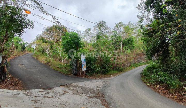 Land View in Labuan Sait, close to the Beach, Villa neighborhood, 2 Streets 1