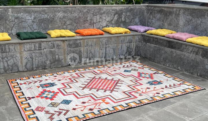 3-story new house in Kerobokan Canggu, strategic area 3-story new house in Kerobokan Canggu, strategic area