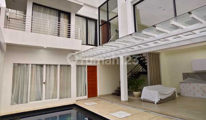 Villa Kompleks View Laut di Nusa Dua,Dkt Pantai,Strategis Villa Kompleks View Laut di Nusa Dua,Dkt Pantai,Strategis