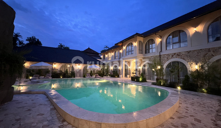 Ready Unit Apartment in the Center of Sanur, Furnished, Strategic