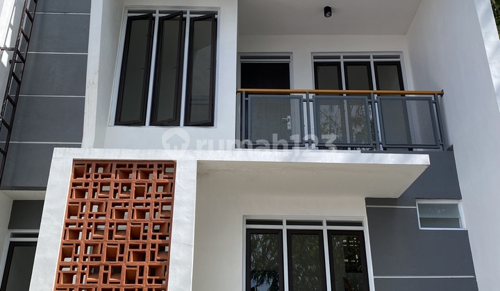 Rumah 2 Lantai 500 Juta'an Bumi Panenjoan 2