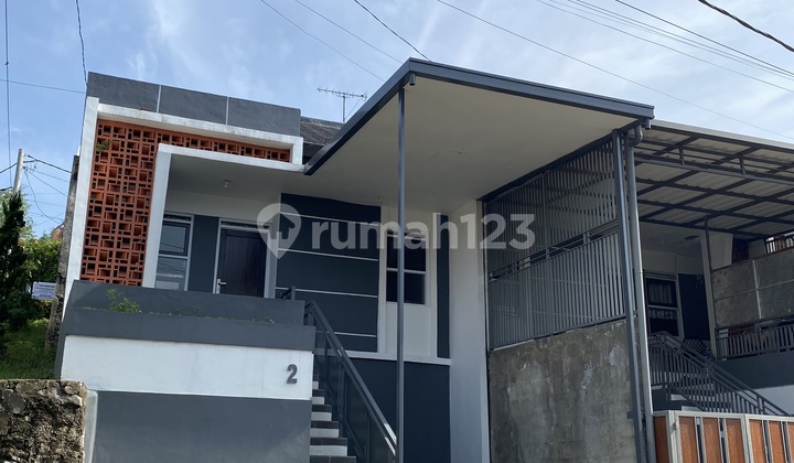 Bumi Panenjoan Hunian Rasa Villa Bali di Cicalengka Bumi Panenjoan Hunian Rasa Villa Bali di Cicalengka