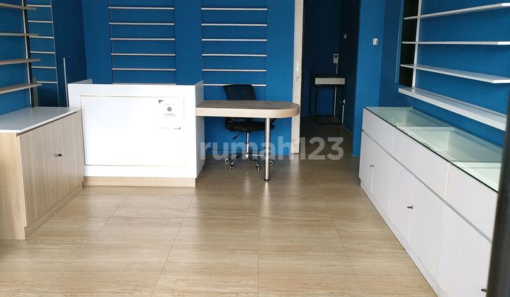 For Sale Three-Story Shophouse Hive Parc Cendana Lippo Tangerang 2