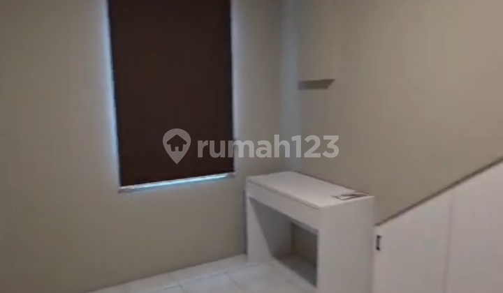 For Sale Furnished Townhouse Taman Hijau Tangerang 2